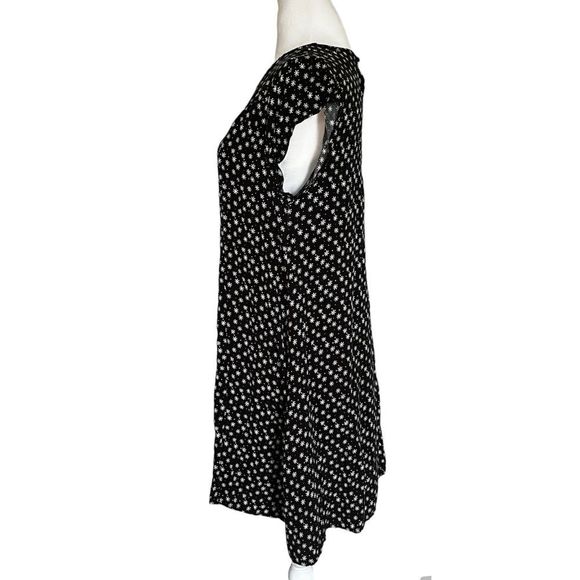 Urban Outfitters Skater Mini Dress Women's M Cap Sleeve Daisy Print 90's Vibe - Picture 2 of 15